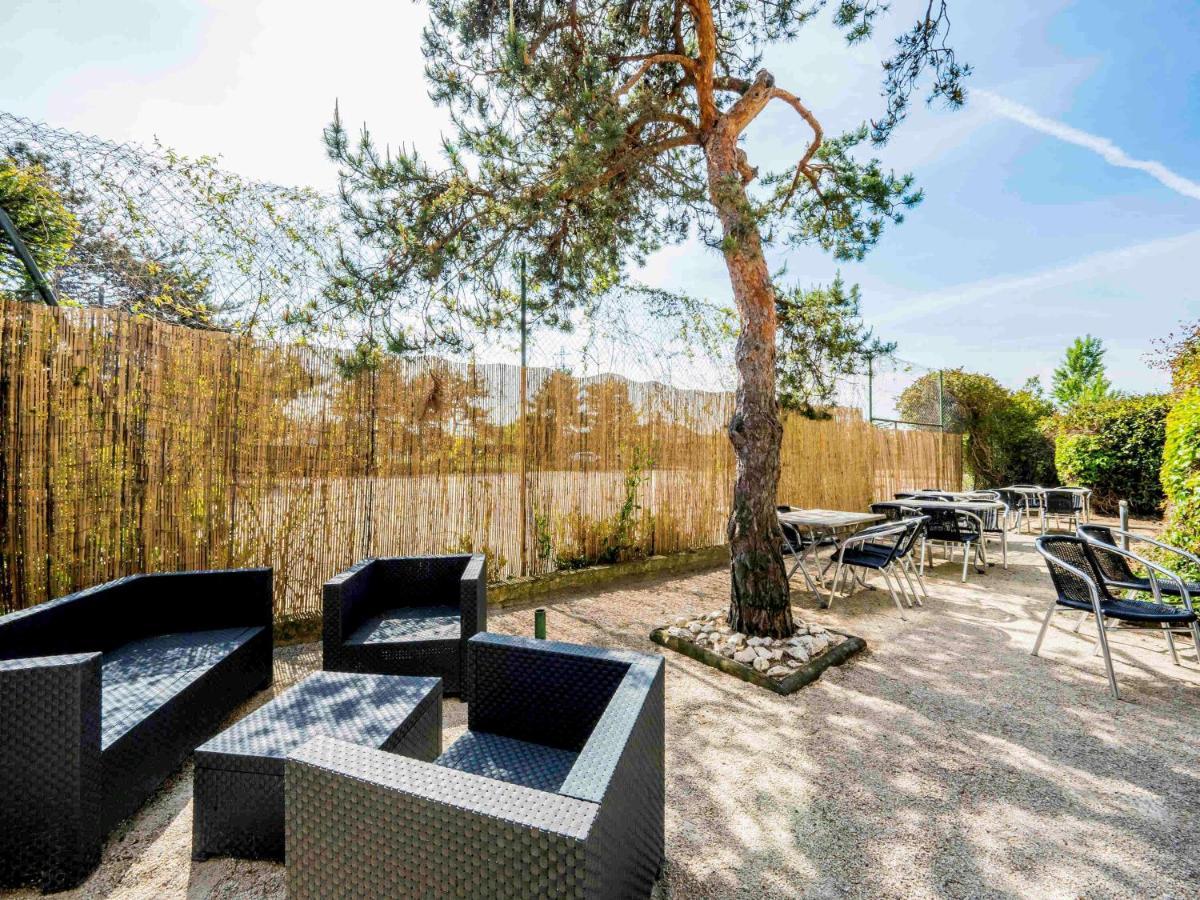 Mercure Vienne Sud Шанас Екстериор снимка