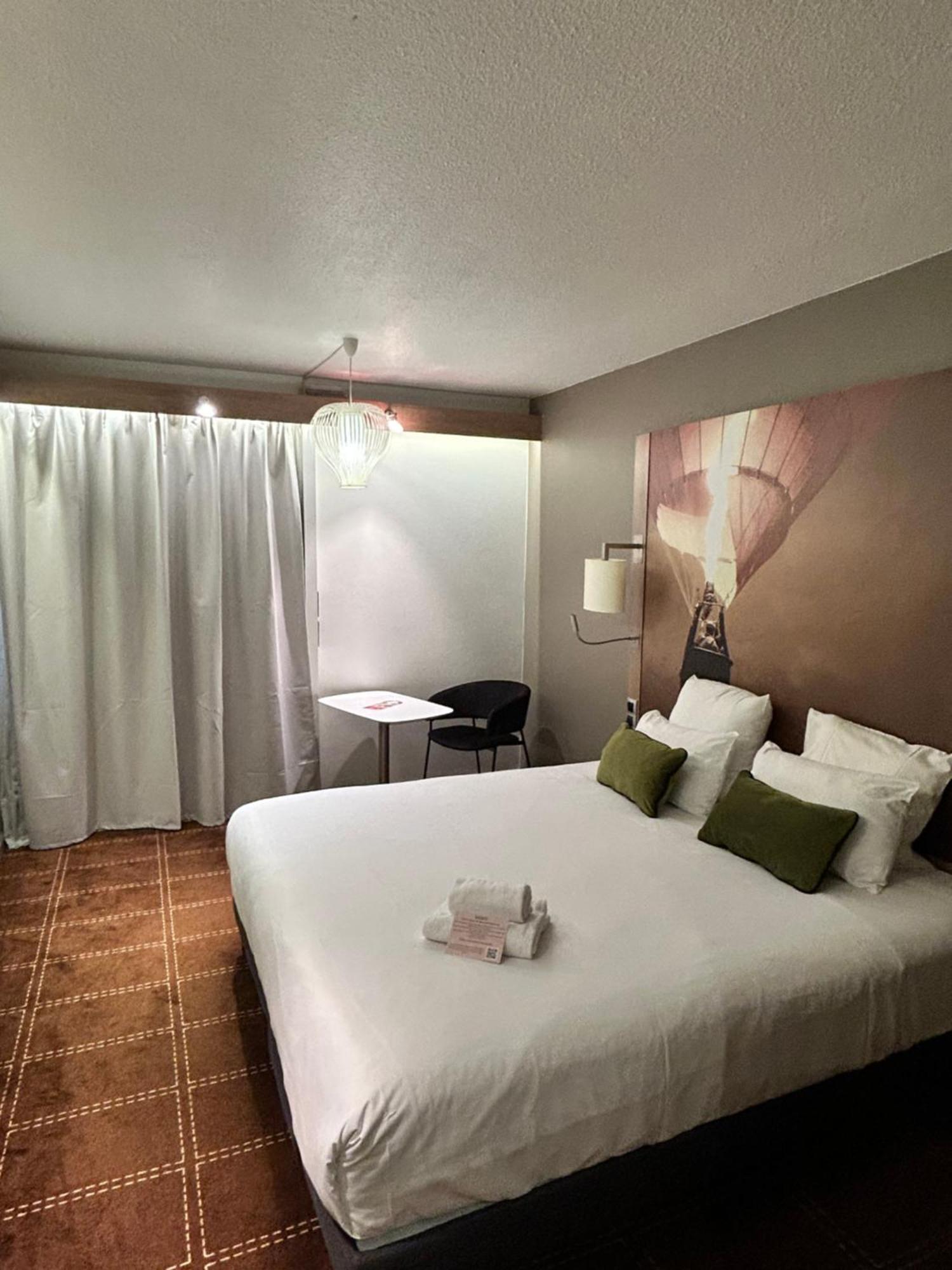 Mercure Vienne Sud Шанас Екстериор снимка