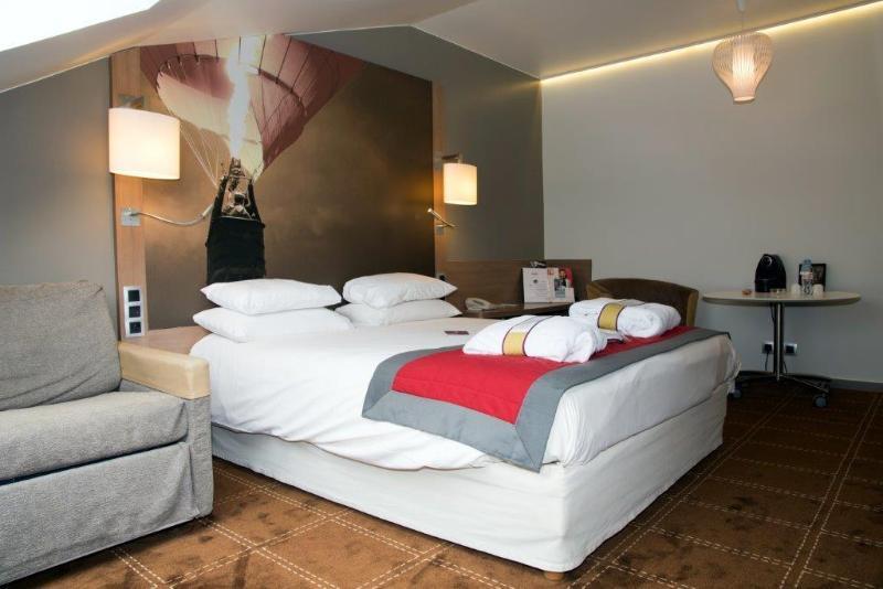 Mercure Vienne Sud Шанас Екстериор снимка